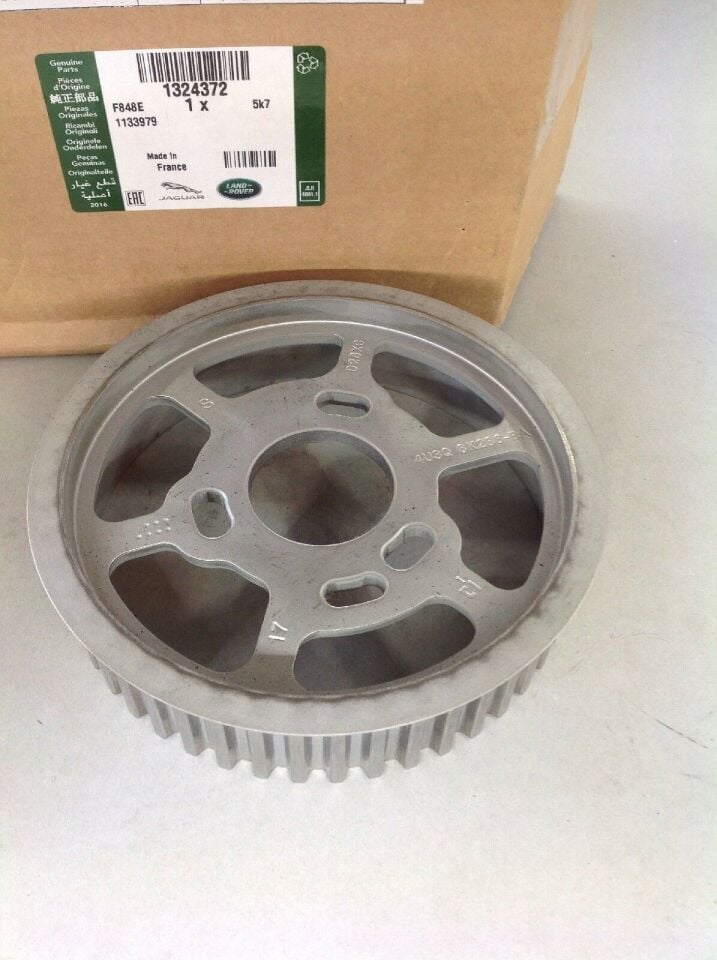 1324372 - EGZANTRİK KASNAK SOL (2.7/3.0/DİSC.3-4/RRS) - Land Rover