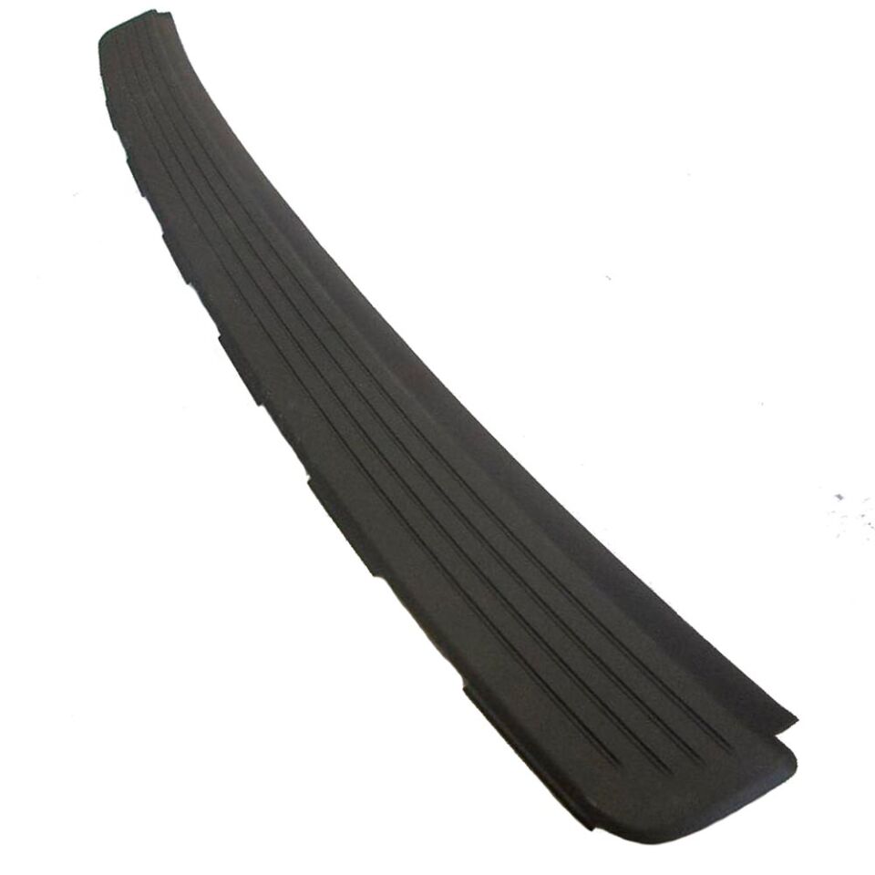 LR029581 - ARKA TAMPON ÜST KAPLAMASI/SİYAH (3.6) - Land Rover