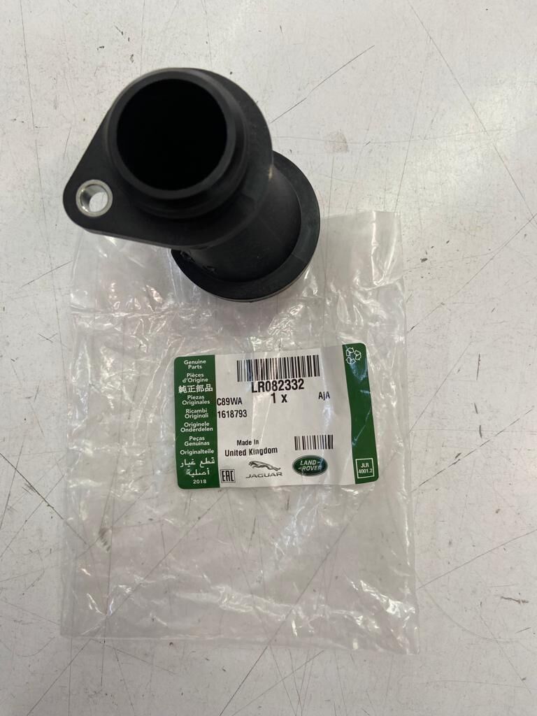 LR082332 - MOTOR YAĞ DOLUM BORUSU(ALL/DEF) - Land Rover