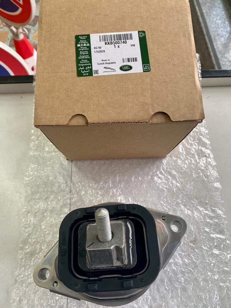 KKB500740 - MOTOR TAKOZU SAĞ (3.6L V8/4.4L V8) - Land Rover