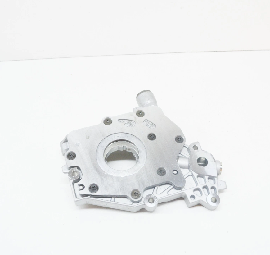 AJ810678 - YAĞ POMPASI 3.0 BNZ. (XJ/S-TYPE/XF) - Jaguar