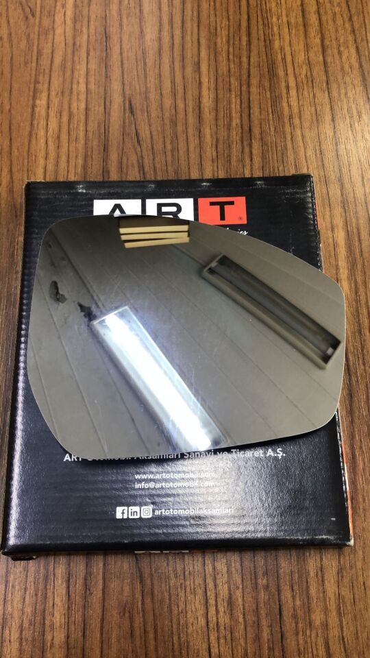 LR048359G - AYNA CAMI SAĞ (EVOQUE) - İNG-İTHAL