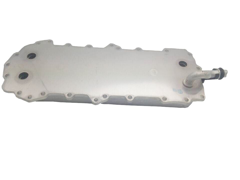 LR010754 - MOTOR YAĞ SOĞUTUCU (3.0 VELAR) - Land Rover