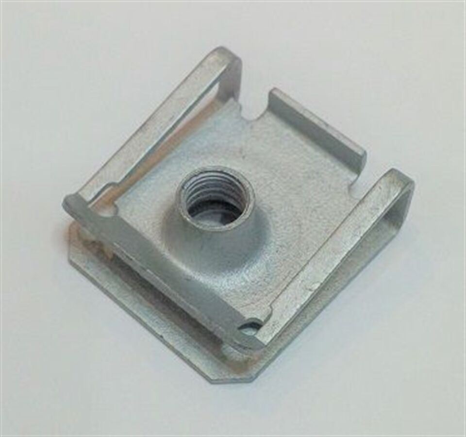 LR006719 - ÖN TAMPON BRAKET SEGMANI (EVOQUE) - Land Rover