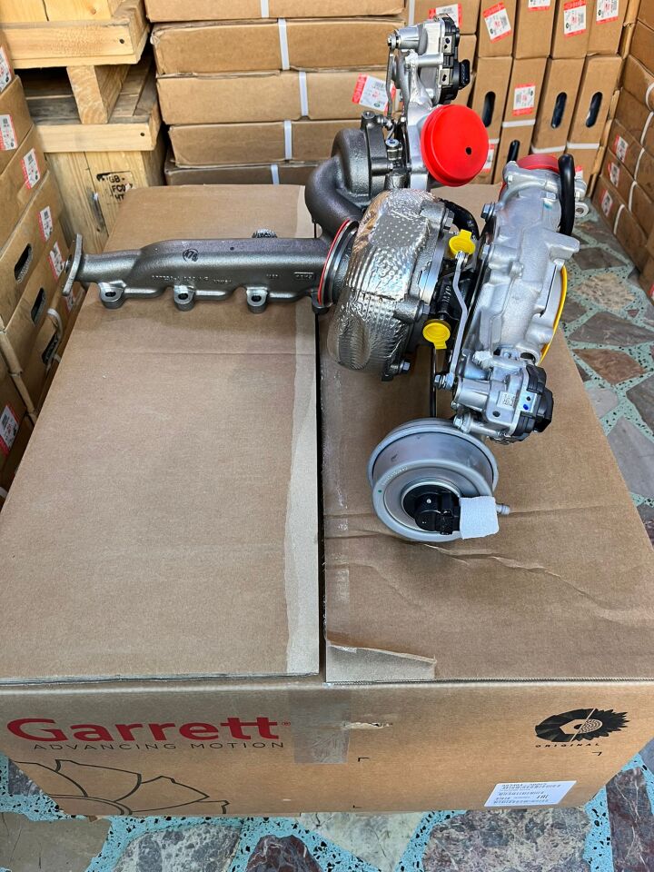 LR125532 - TURBO KOMPLE 3.0 I6 DZL. (NEW VOGUE 22>/NEW SPORT 23>) - Garrett