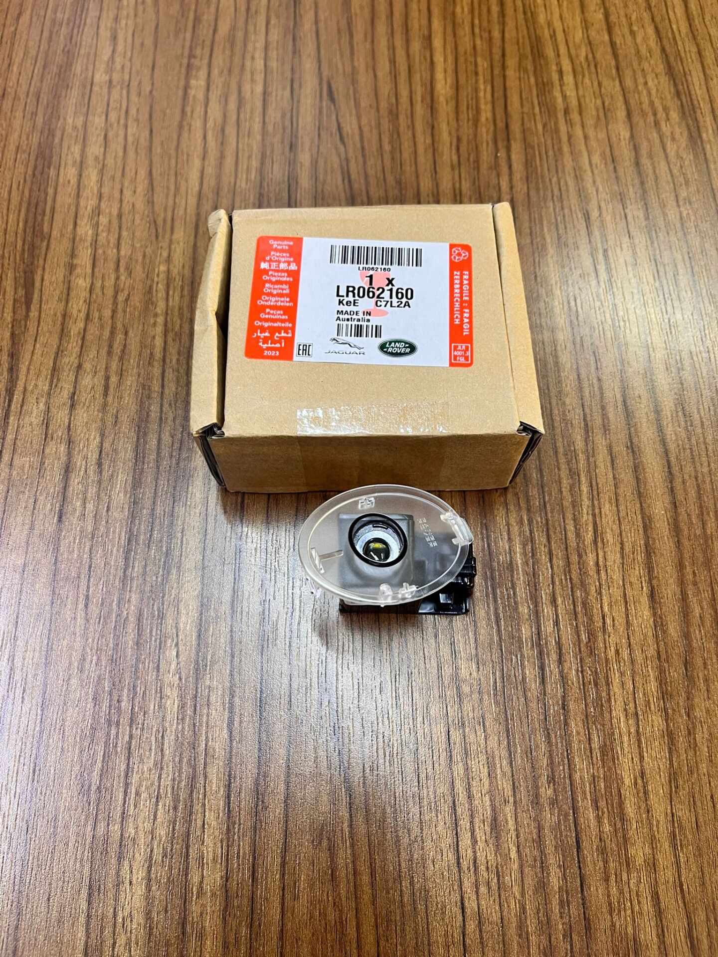 LR062160 - AYNA LAMBASI SOL(3.0/VOGUE/2015) - Land Rover