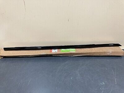 LR076061 - ÖN KAPI CAM ÇITA SAĞ (3.0L V6) - Land Rover