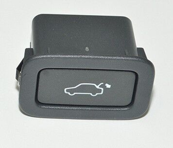 LR025424 - ARKA BAGAJ SWİTCH İÇ (3.0/EVOQUE) - Land Rover