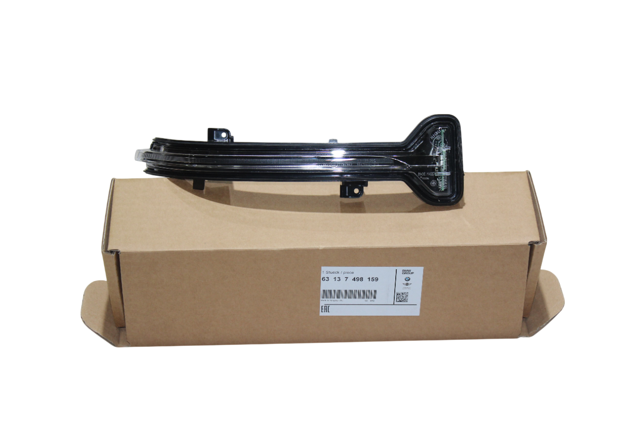 63137498159 - AYNA SİNYALİ SOL (G20/G22/G26/G42/G80/G82) - BMW Group
