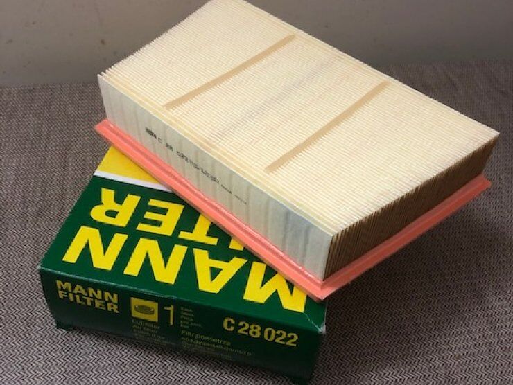 LR071942R - HAVA FİLTRESİ 2.0 (DİSCO/5/EVOQUE) - MANN