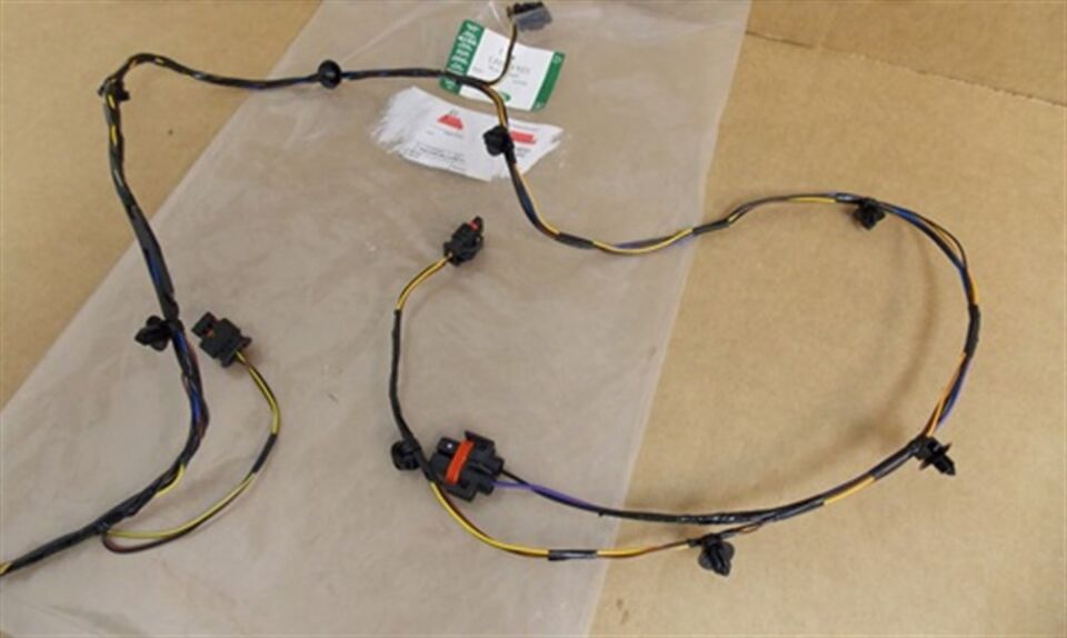 LR021103 - ÖN PARK SENSÖR TESİSATI BA (3.0/SPORT) - Land Rover