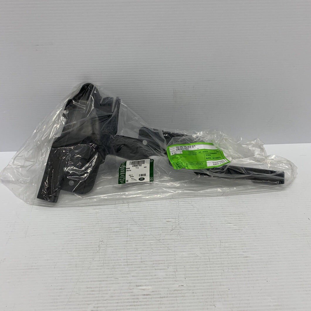 LR092702 - DEFLEKTÖR BRAKETİ ÜST SOL (VELAR) - Land Rover