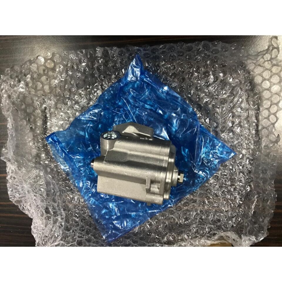 LR057189G - YAĞ POMPASI (2.0L/EVOQUE/DİSCO5) - Fomoco