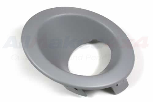 LR004164G - ÖN SİS FAR ÇERÇEVESİ SOL (2.2) - Oem