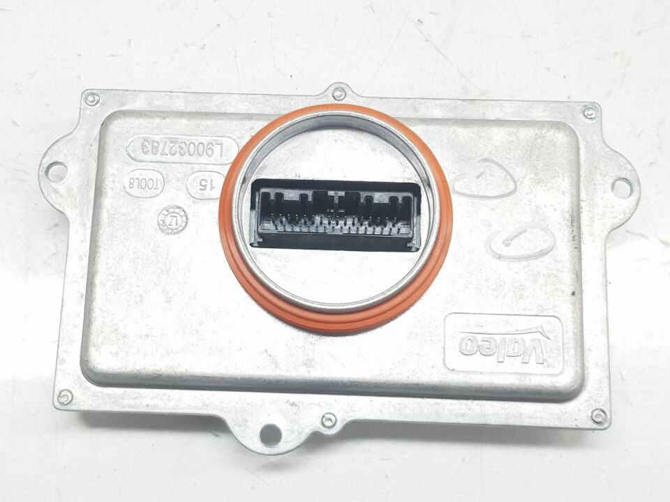 LR086127 - FAR BEYNİ SOL(ALL) - Land Rover